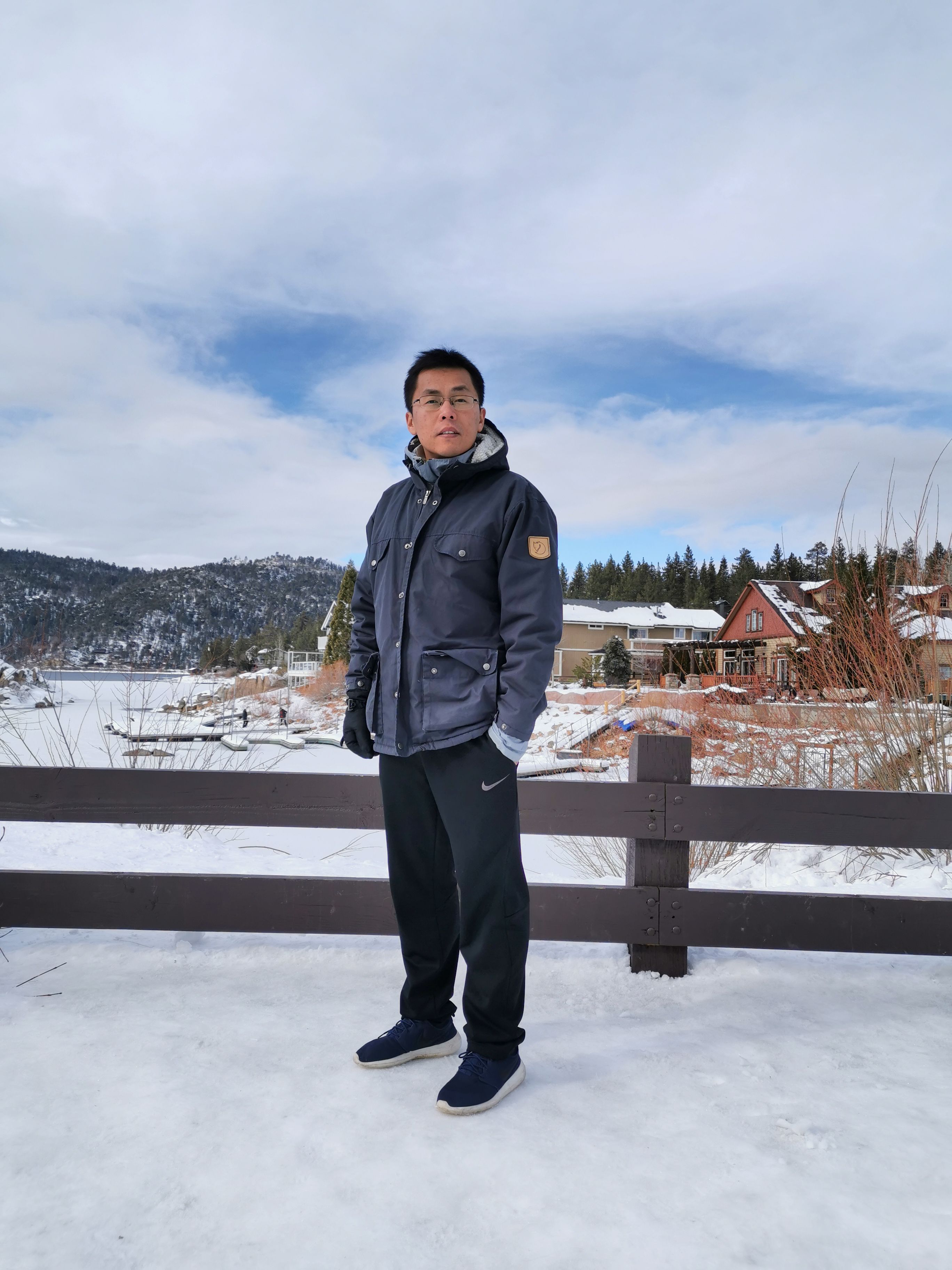 Happy New Year to all! The photo is Lixian in Big Bear Lake on 12.30.2019. It's been more than one year since Lixian's surgery. The year 2019 was great! Feeling blessed.