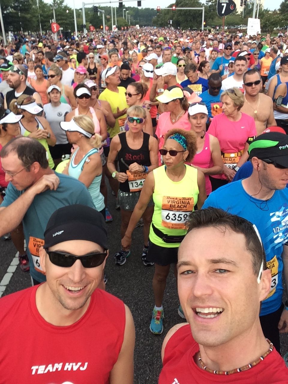 Scott Newson and I taking a nice selfie with the sea of runners behind us.
