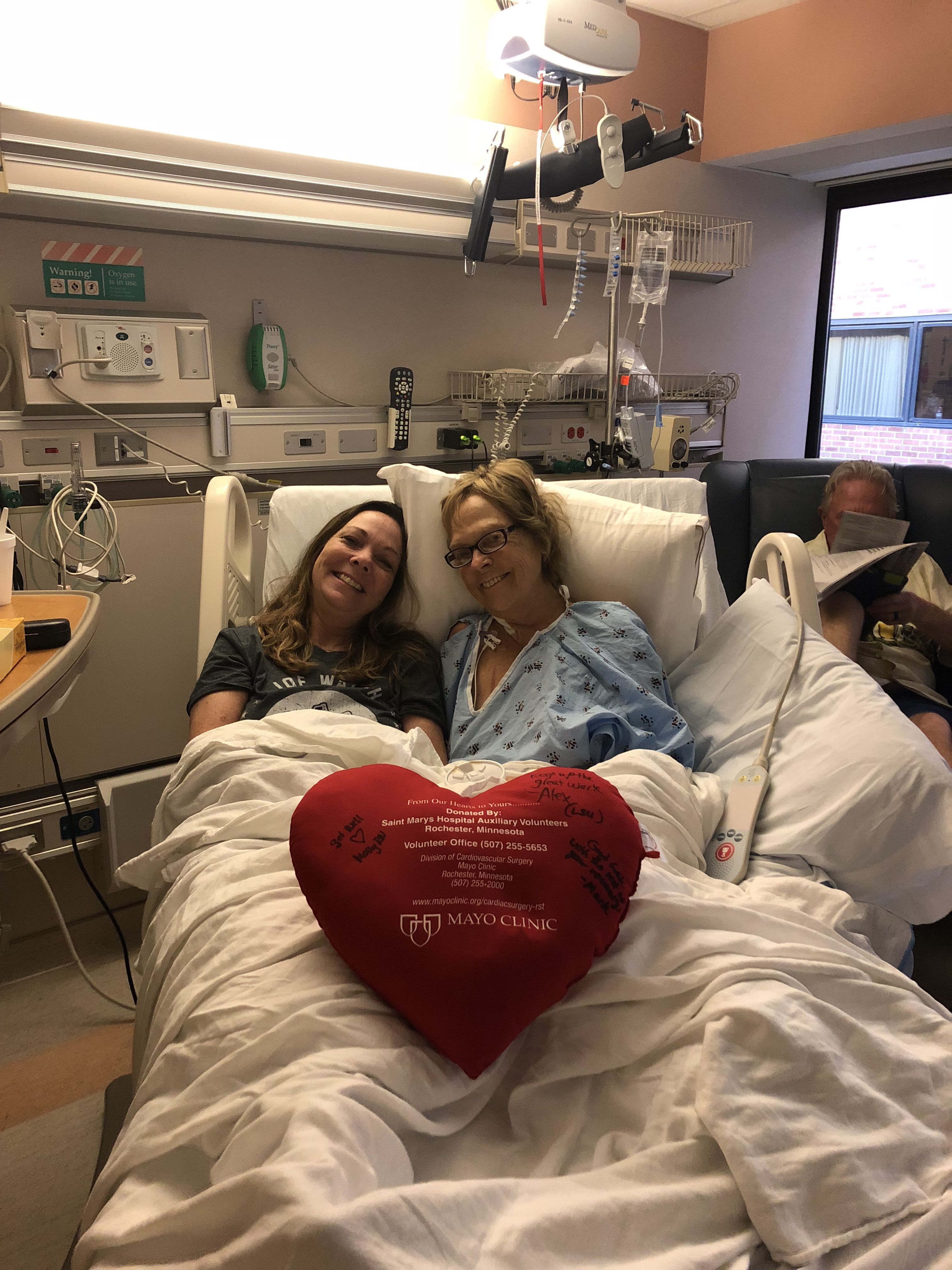 Heart surgery Friday. Replaced aortic and mitral valve. First couple of days were pretty rough. Nausea and back pain. Being claustrophobic made it kinda tough. But I am alive.
Hey 76 years old two valve
Replacements. Live is good
God is awesom